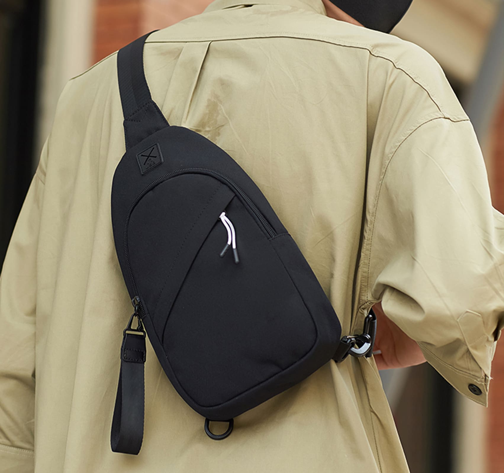 Рюкзак на одне плече T-4038