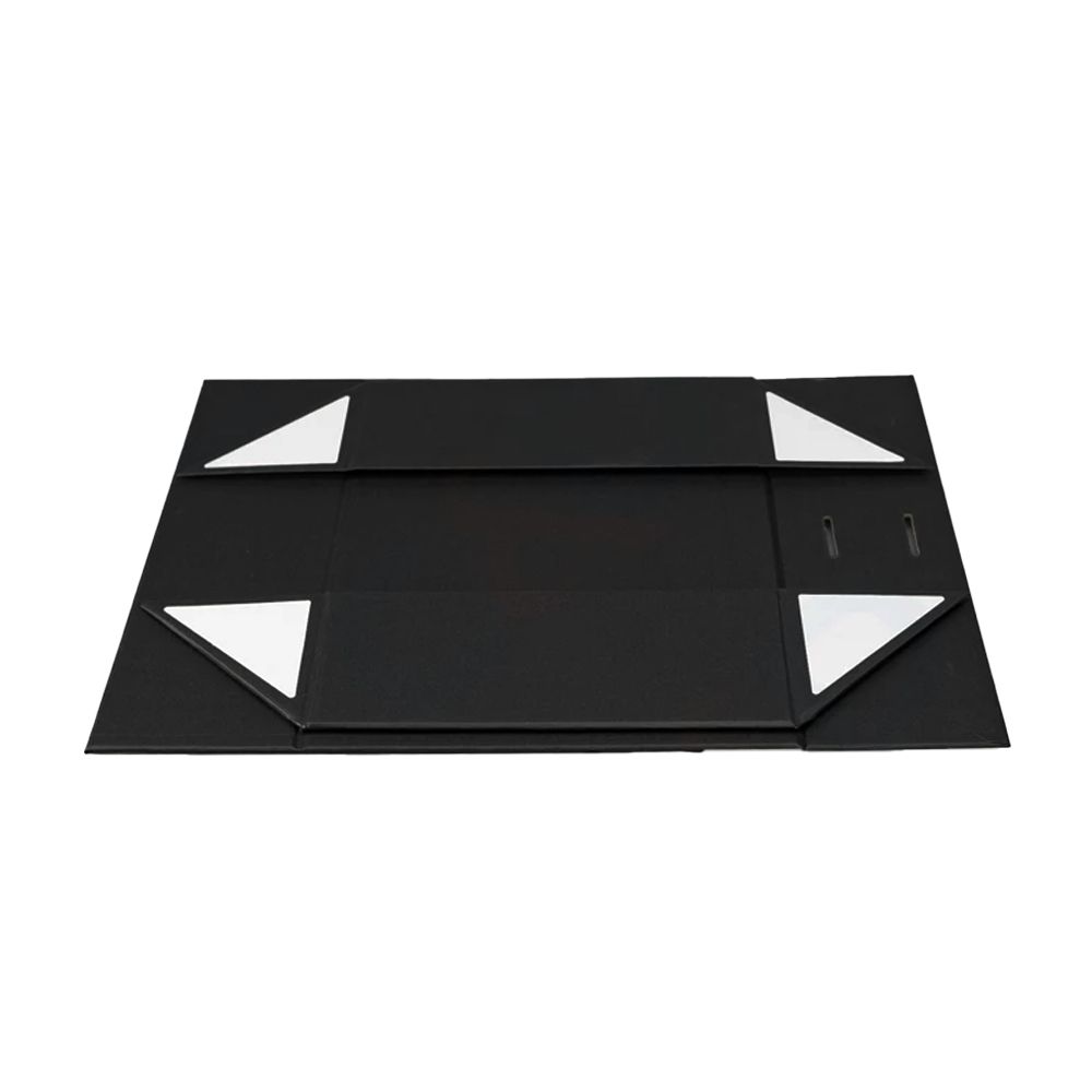 Подарункова коробка 26х23см B-120130213M