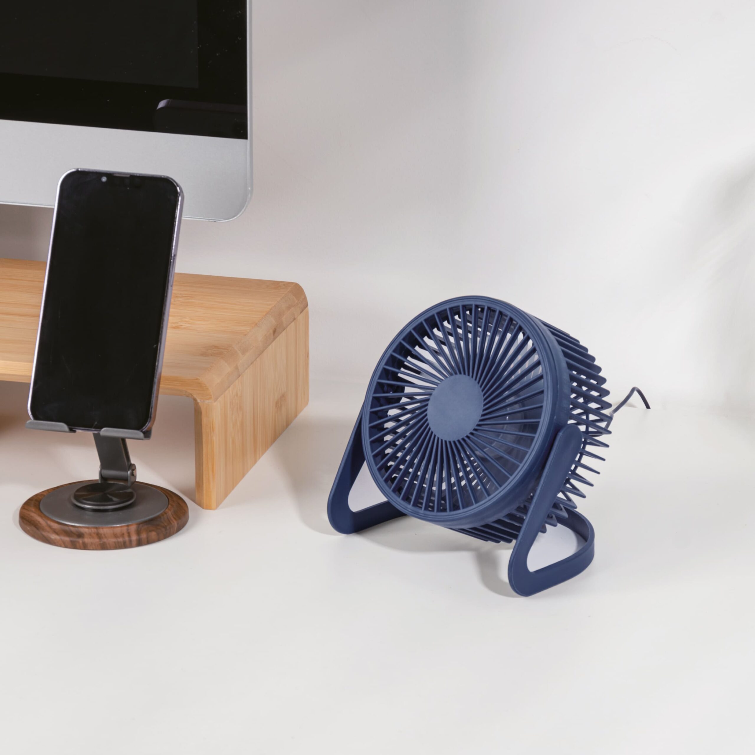 Вентилятор настільний T-8096