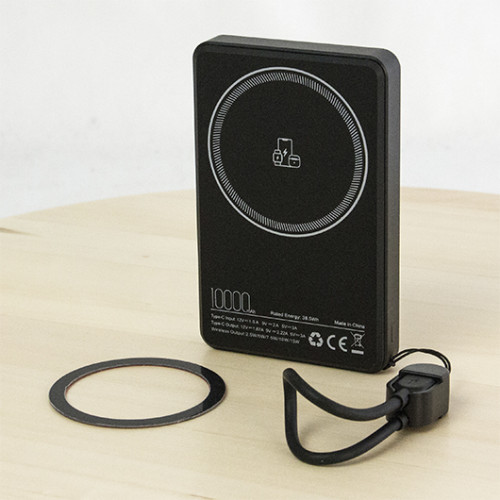 Павербанк 3 в 1 на 10 000 mAh з MagSafe, безпровідною зарядкою, цифровим індикатором заряду, підставкою та брелоком у формі кабелю K-P1141P0